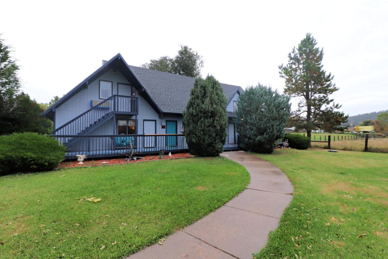 Sweetgrass Inn Bed & Breakfast Rapid City Exterior foto